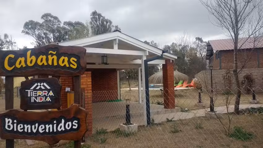 Caba&ntilde;as Tierra India