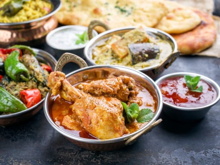 Thali: El Arte de la Comida India en Casa