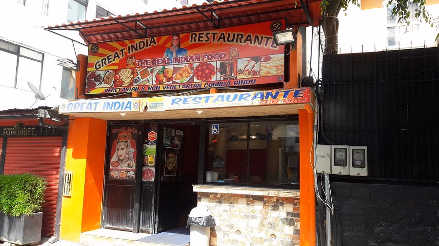 Sabores de Quito: Del Caldo a la Alta Cocina