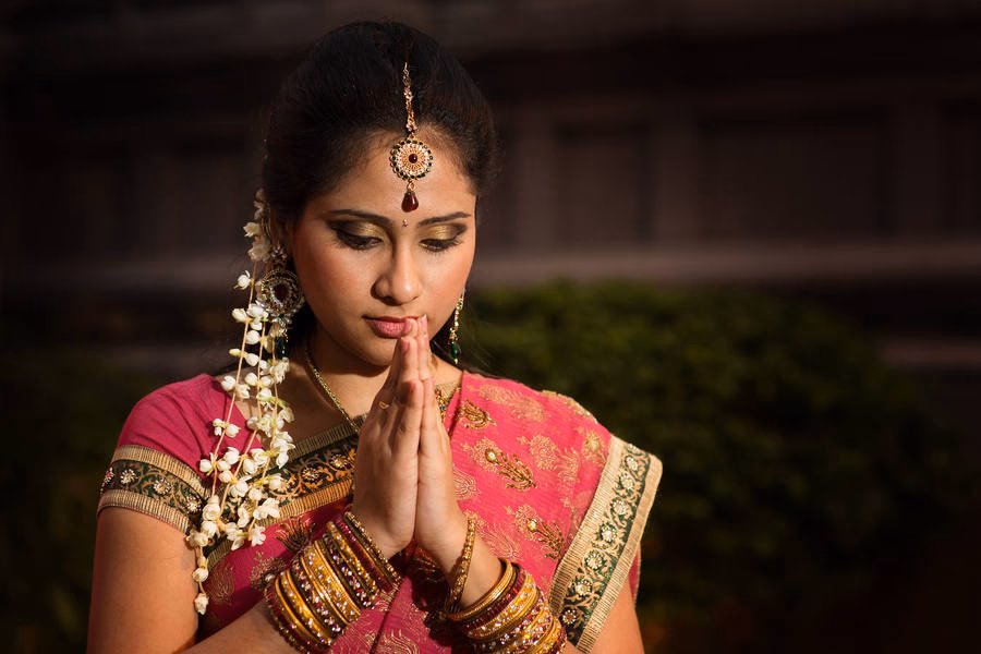 &iquest;C&oacute;mo se deben vestir las mujeres en la India?