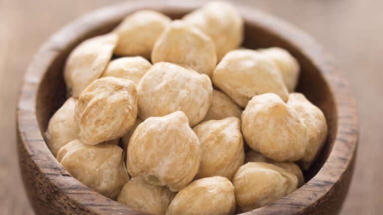 Nuez de la India: &iquest;100g son Beneficio o Riesgo?